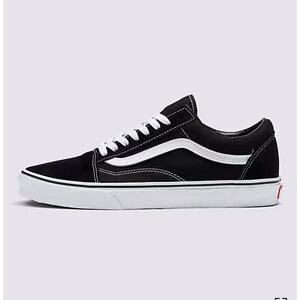 Vans Old Skool Black Shoes 💭 low top women’s vans (used but good condition)